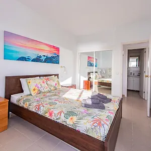 https://paradise-suite.adeje-hotels.com